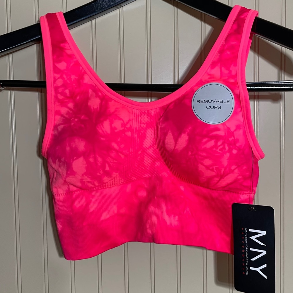 Andrew Mark Pink Sports Bra Women’s Small.